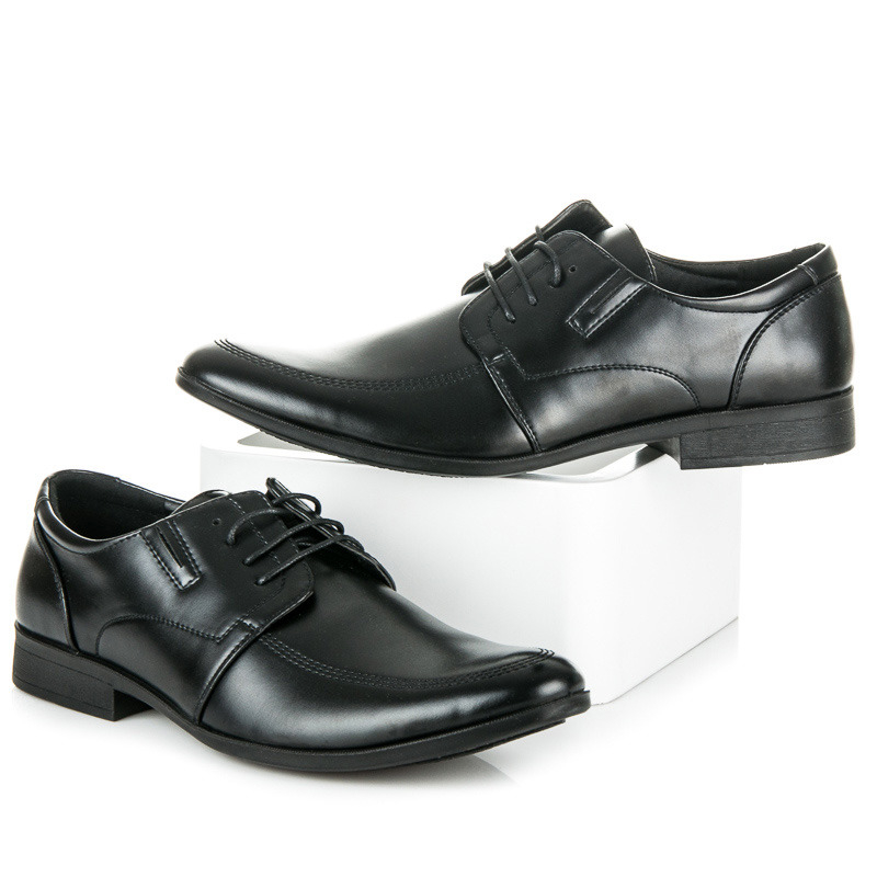 čierne elegantné pánske poltopánky